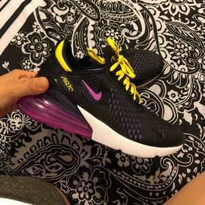 Nike Air Max 270